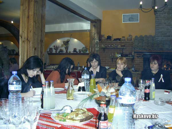 По време на пресконференцията