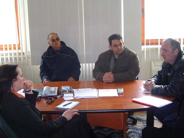 За пореден път на срещата бяха представени проблемите на хората от крайните квартали с EVN