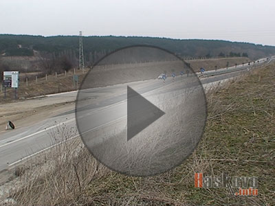 Камион с опасен товар се обърна на изхода на магистрала Марица