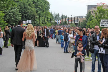 Абитуриенти