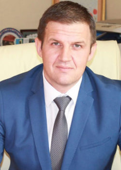 Станислав Дечев