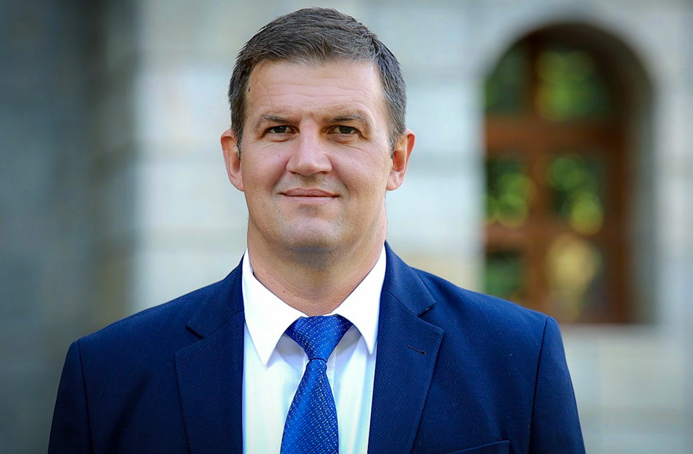 Станислав Дечев
