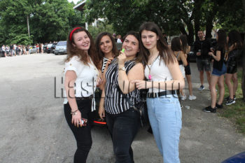 Абитуриенти