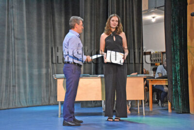 Езикова гимназия