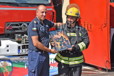 Пожарникар