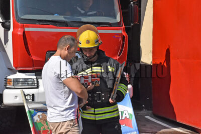 Пожарникар