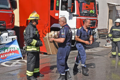 Пожарникар