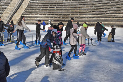 Ледена пързалка