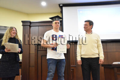 Езикова гимназия