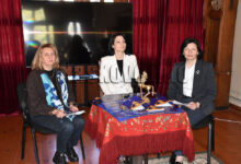 Южна пролет