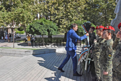 Военни